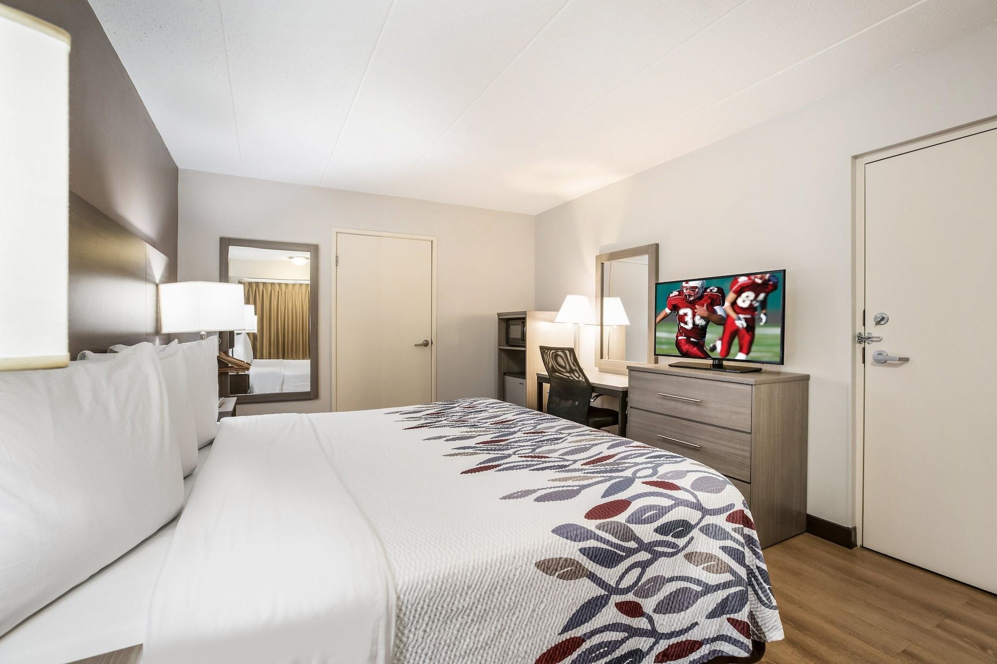 Motel Red Roof West - Msu 2*