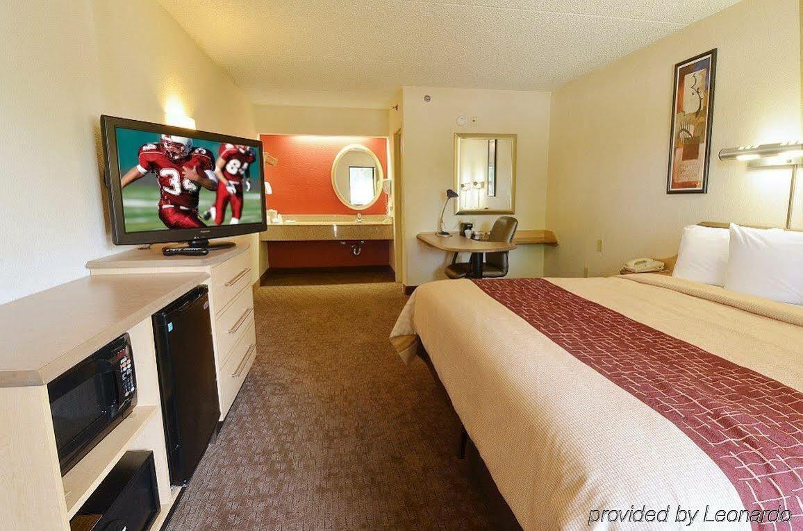 Red Roof West - Msu Motel 2*